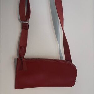 Elegant Red Leather Crossbody Bag